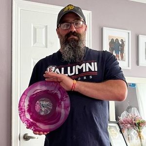 Meet your Posher, Tom